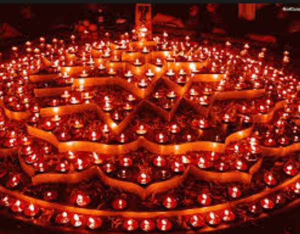 Be Happy !! Get Exciting OFFERS In This Diwali Through Online Shopping