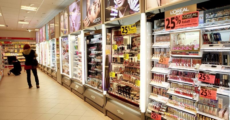 Be Talk: Maybelline 14 Hr Lipstick In Always Plum- A Nice-for-Office Shade!