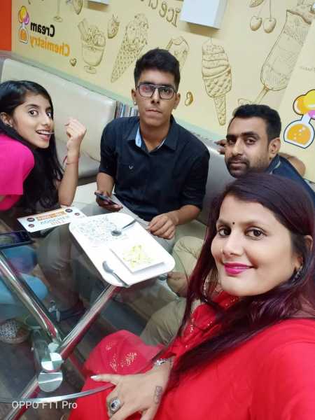 Beat The Heat With Cream  Chemistry - Ice Cream Parlour!!