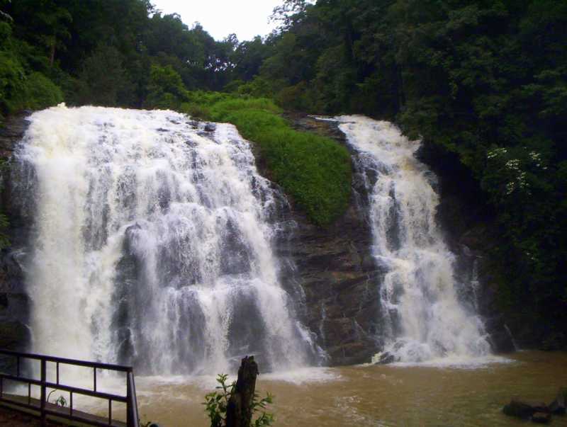 Beautiful Places To Visit In Coorg! - Theknotstory
