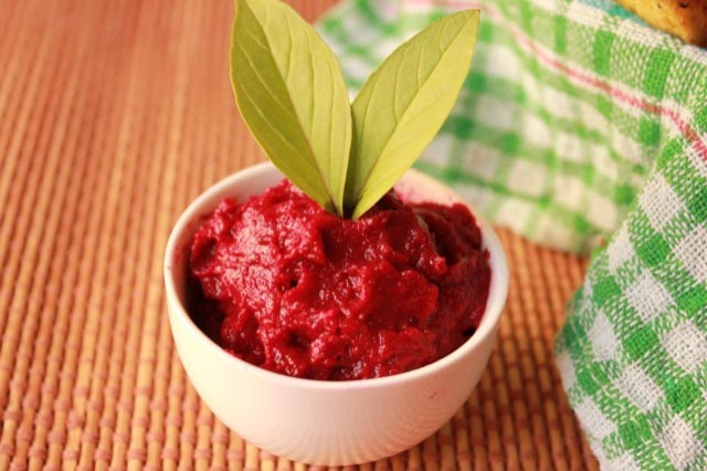 Beetroot Chutney | Hummus