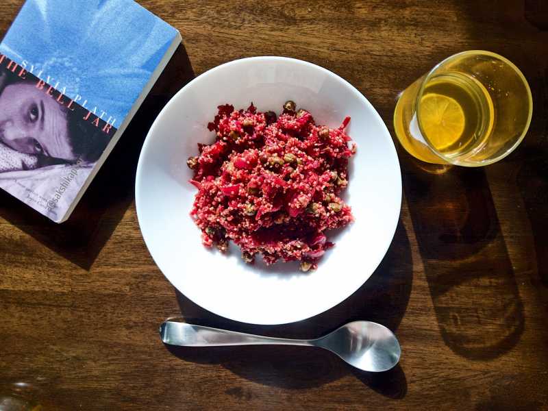 Beetroot And Green Peas Quinoa Pulao