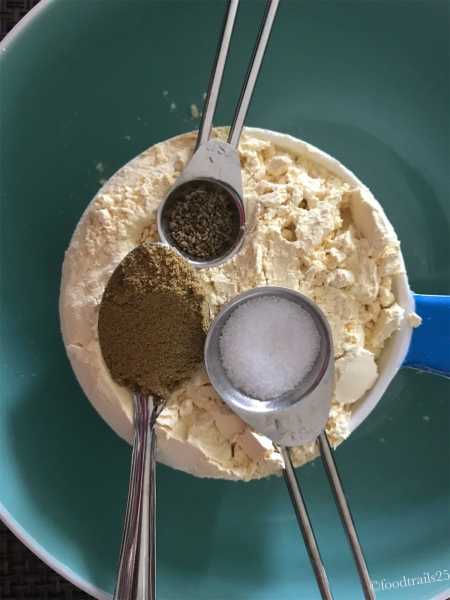 Besan Chilla - Food-trails