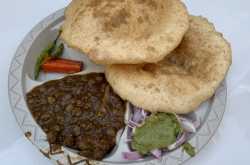 Best Chhole Bhature In West Delhi
