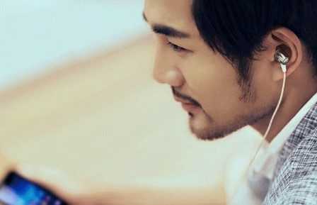 Best Earphones Under 2000 Rs In India | Updated [March 2019]