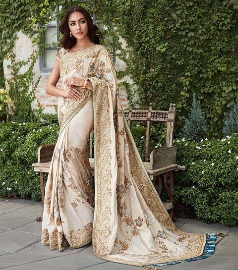 Best Fashion Accessories To Match Up With Lehenga Saree - Gleefulblogger