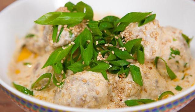 Best Kashmiri Food In Gurgaon: Jannat Bas Yahi Hai | Ungree Food Trails