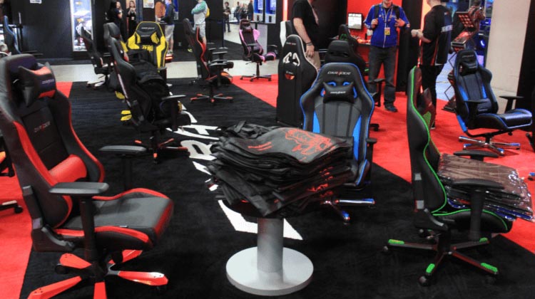 Best PC Gaming Chairs For 2018: The 9 Top Computer Chairs For Gamers | Techinism