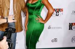 Beyonce back shots & seducing pics part1