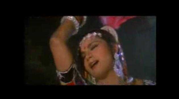 Bichhua - Ranjeeta & Mithun Chakraborty