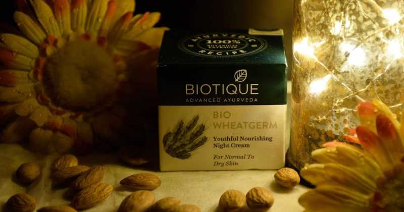 Biotique Bio Wheat Germ Youthful Nourishing Night Cream