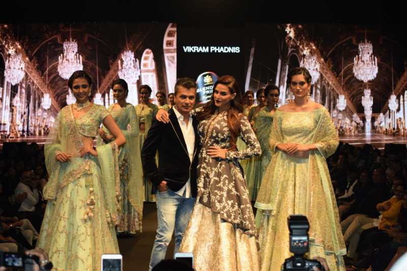 Blenders Pride Magical Nights Pune Celebrates Style - KamalKitchen