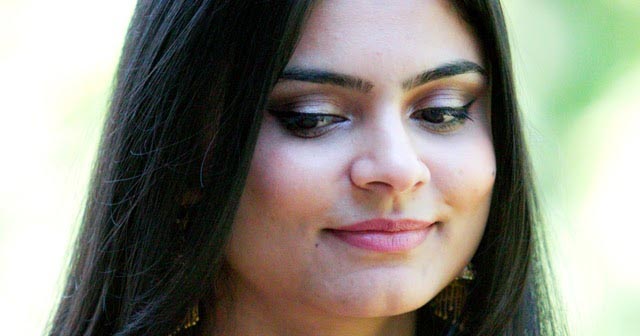 Blue Camouflage: Saree As Outfit Of The Day