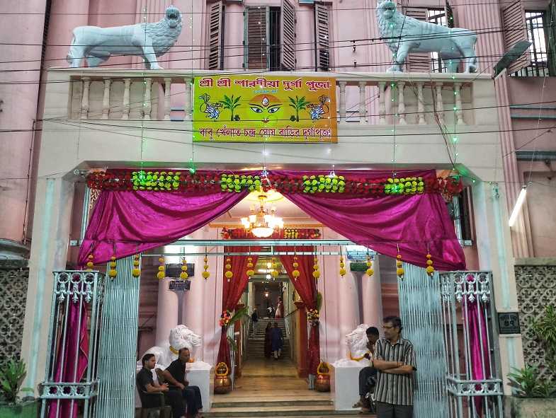 Bonedi Bari Durga Puja Of Kolkata - Pathuriaghata’s Babu Khelat Ghosh’s Durga Puja