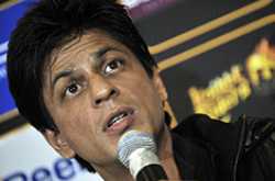 Breaking News - Indian star SRK banks on foreign stars to boost KKR\