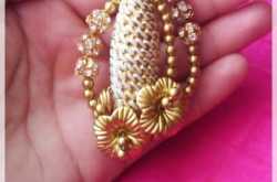 Bright - Shimmery - Full of glitter Indian jewelry