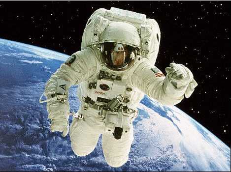 British Chemist To Recreate The Smell Of Outer Space