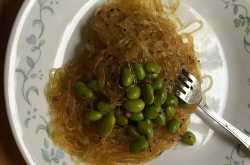 Burnt garlic glass noodle with Endamame
