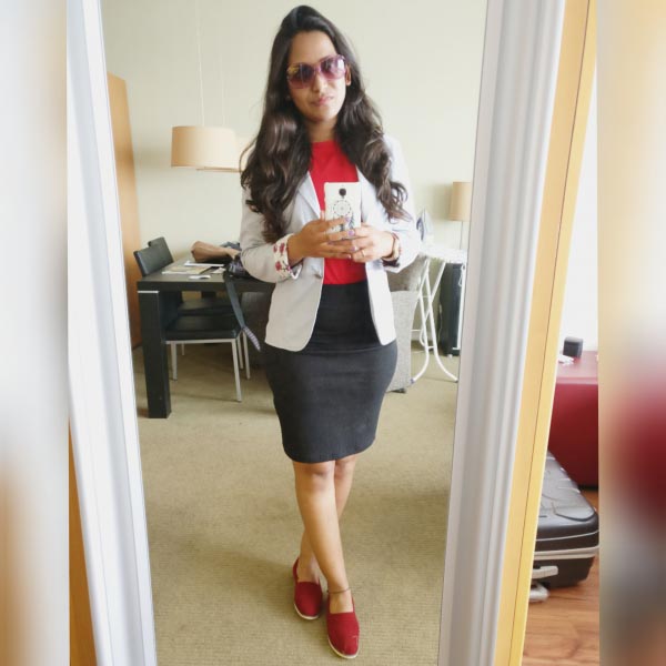 Business Casuals For Women: Styling Tips To Ace The Look