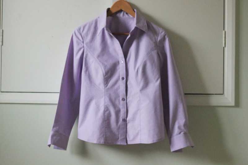 Butterick B5526 - My First Attempt At A Collared Shirt