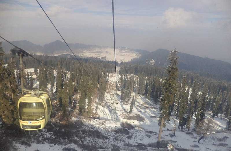 Cable Car Kills Seven Tourists In Gulmarg