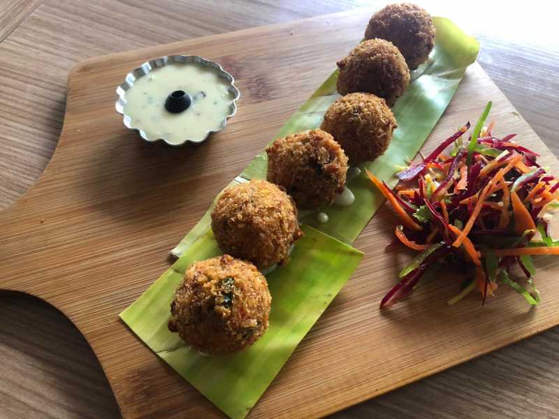 Café Central - The Place Where Food Makes Heart Do The Talking