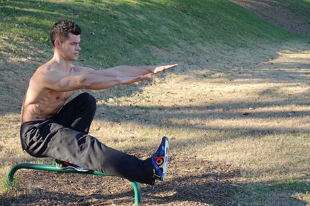 Calisthenics For Beginners Workout Plan: Best Calisthenics Routine | WELLMUSCLE
