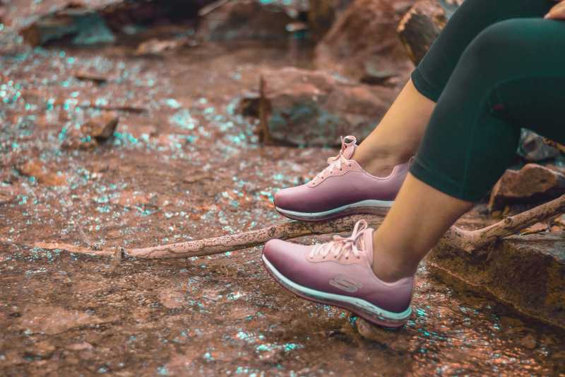 Canadian Summer Hiking With Skechers - Thatneongirl