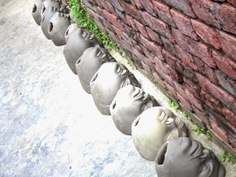 Canvas Kolkata-Kumartooli The Durga Puja Preparations - 1