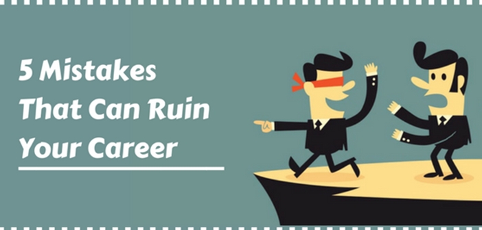 Career में सफल होना चाहते हैं तो कभी ना करे ये 5 गलतियां - AchhiBaatein.com