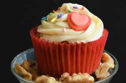 Carrot Cupcakes with Cream Cheese Frosting