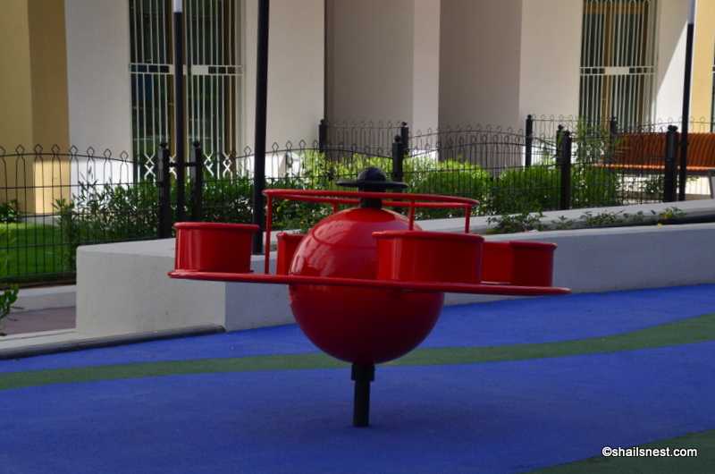 Cee’s Fun Foto Challenge: Red