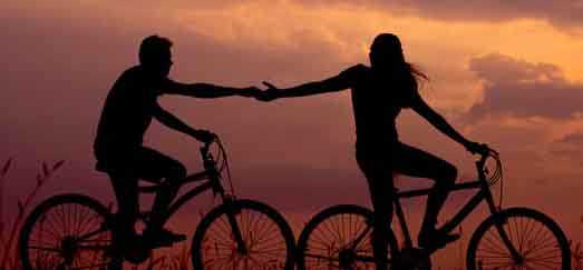 Celebrating Love, The Outdoorsy Way