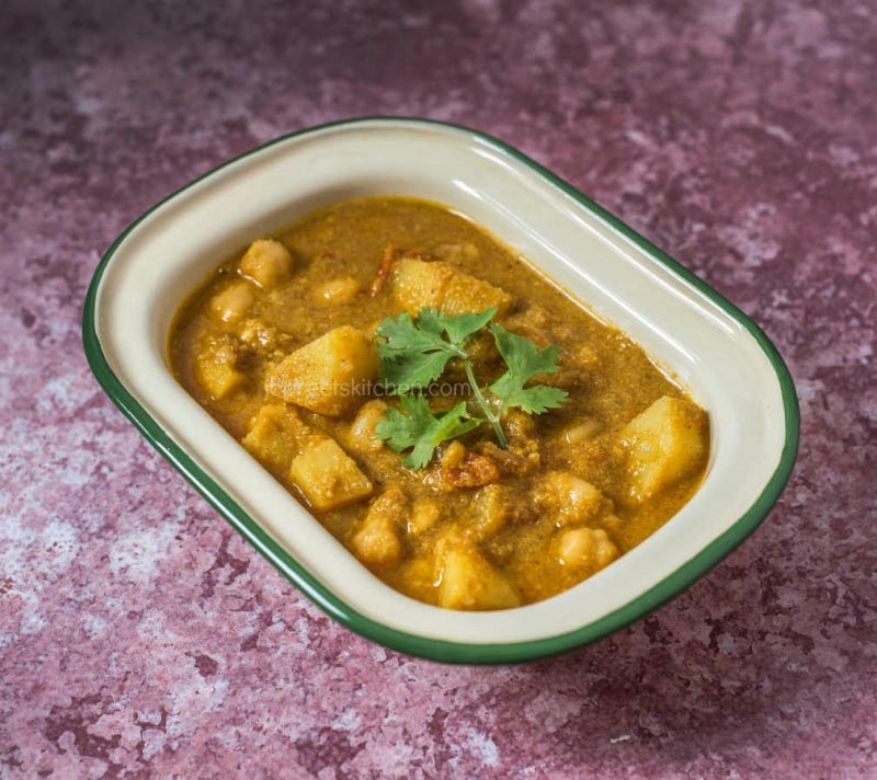 Channa Kurma For Roti, Dosa | Easy Curry Varieties | Jopreetskitchen