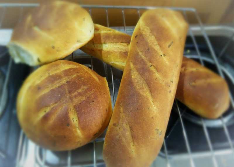 Cheese And Herb Bread