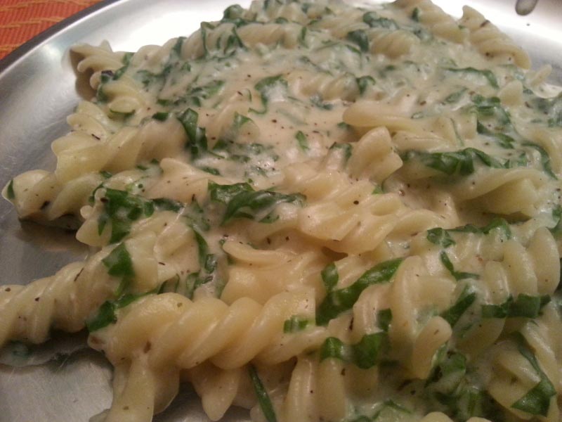 Cheesy Spinach Pasta