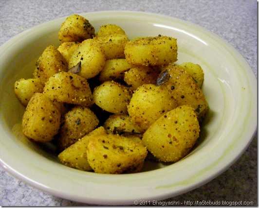 Chettinad Potato (Urulai) Roast - Blog Hop