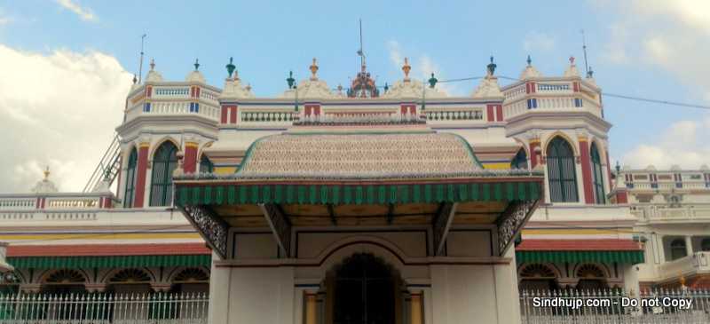 Chettinad Houses To Visit Near Karaikudi - Kanadukathan And Athangudi