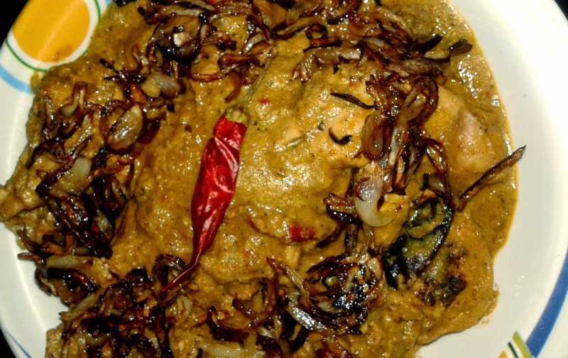 Chicken Rezala..A Bong