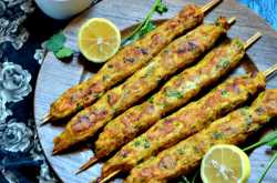Chicken Seekh Kabab | Minced Chicken Recipe | Chicken Kebab recipe