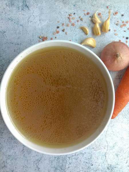 Chicken Stock 101- Recipe & Tips For Making The Stock