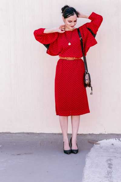Chiconomical: 5 Ways To Style An Oversized Red Dress
