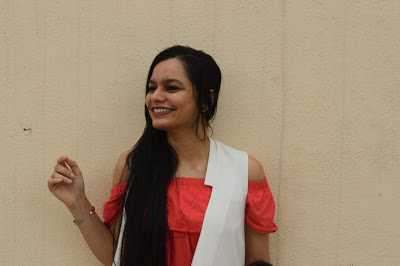 Chiconomical: How To Wear A Cold-Shoulder Top To Work