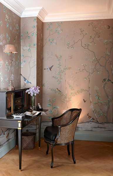Chinoiserie Chic For Your Home Interiors - Crimson April Blog
