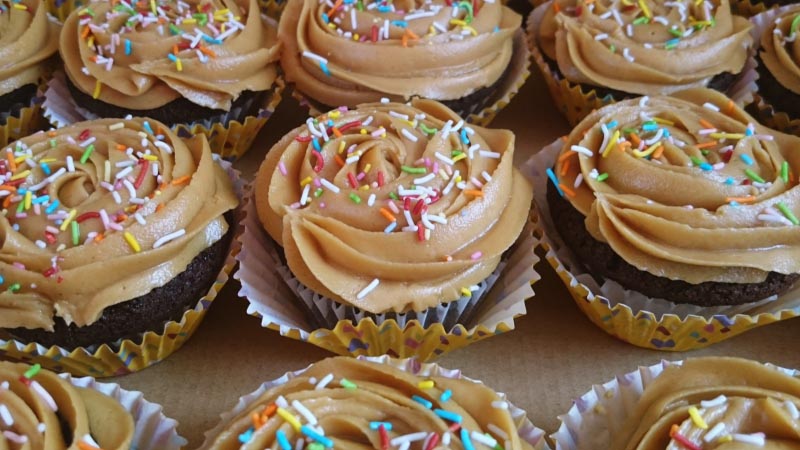 Chocolate Cupcakes With Peanut Butter Frosting
