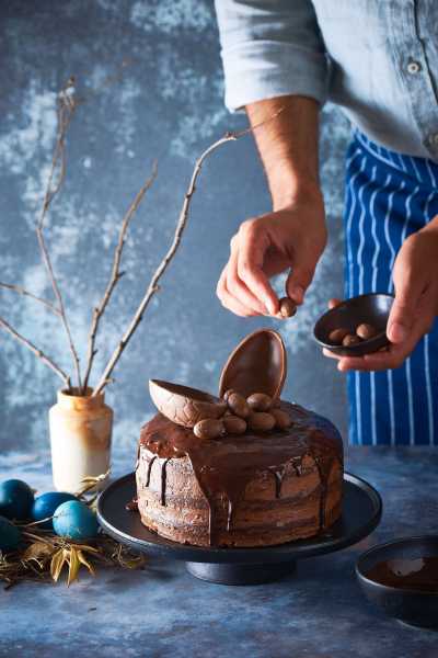 Chocolate Easter Cake - The White Ramekins