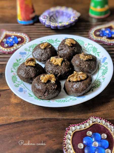 Chocolate Peda | How To Make Chocolate Peda - Rachna Cooks