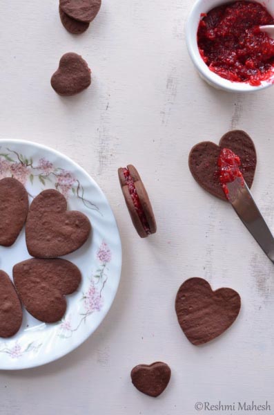 Chocolate Raspberry Sandwich Cookies