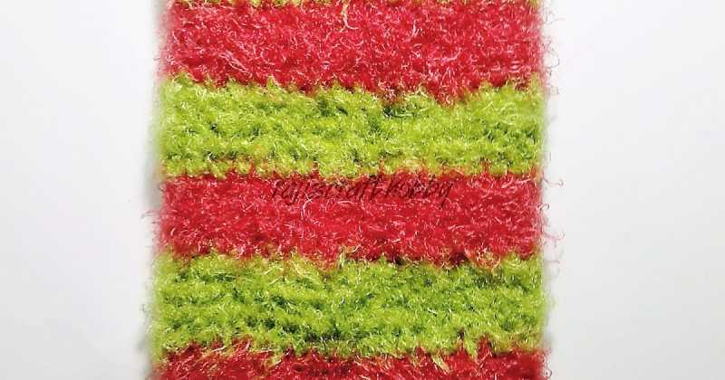 Christmas Themed Mobile Pouch