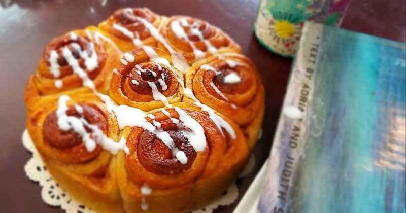 Cinnamon Rolls